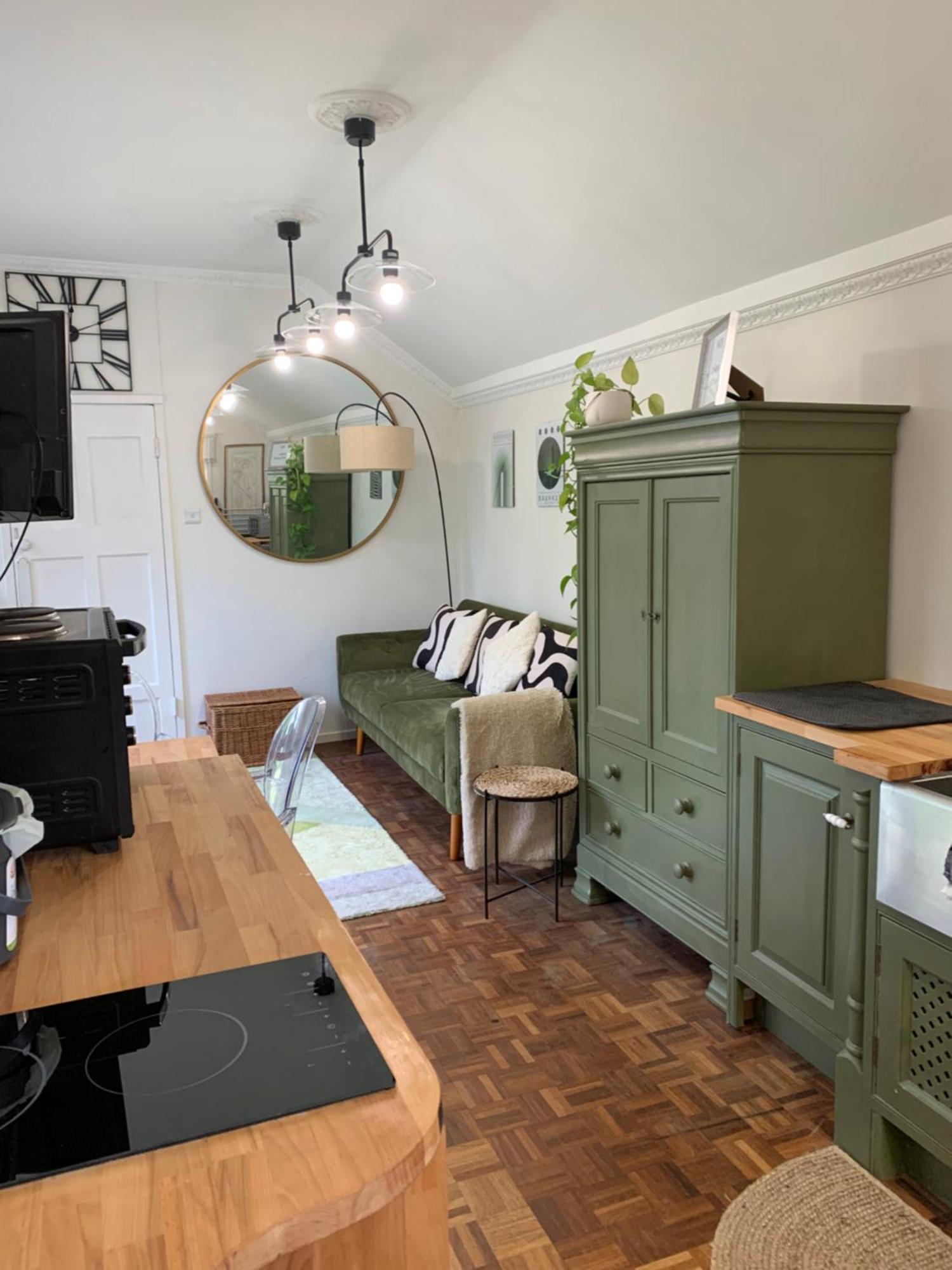 Newly Refurbished One Bedroom With Additional Sofa Bed Self Contained Flat In Garden Abbots Langley Extérieur photo